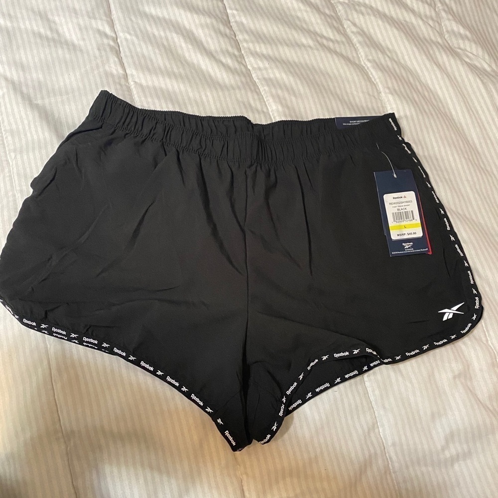 Reebok Relaxed Short Size L